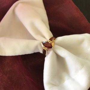 ESTATE 10K Marquise Garnet Ring Sz 6.5